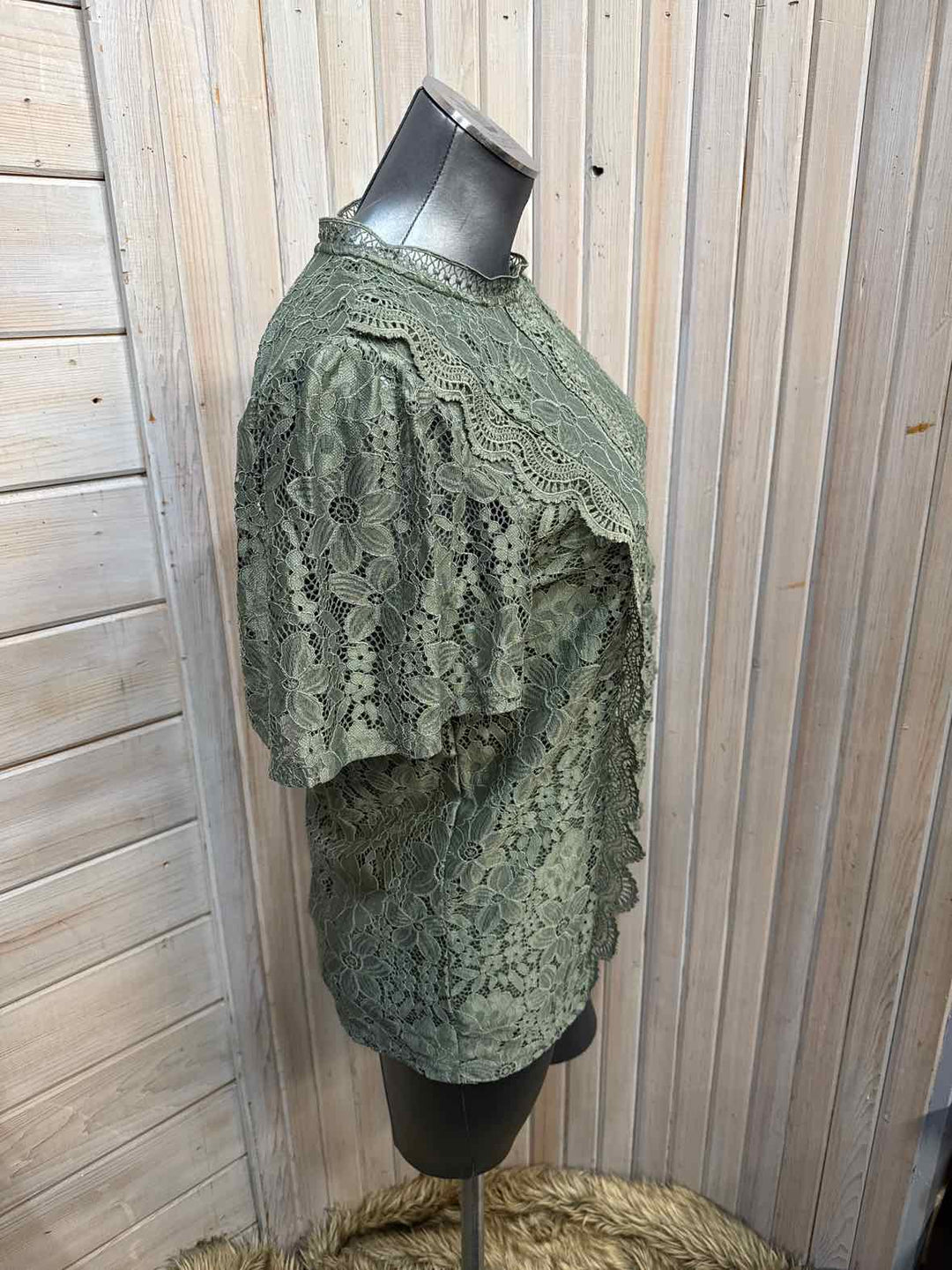 L - Cable & Gauge Peasant Top