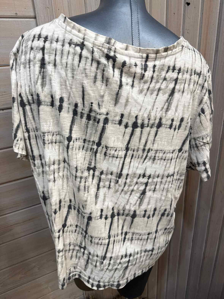 2X - North Crest T-Shirt