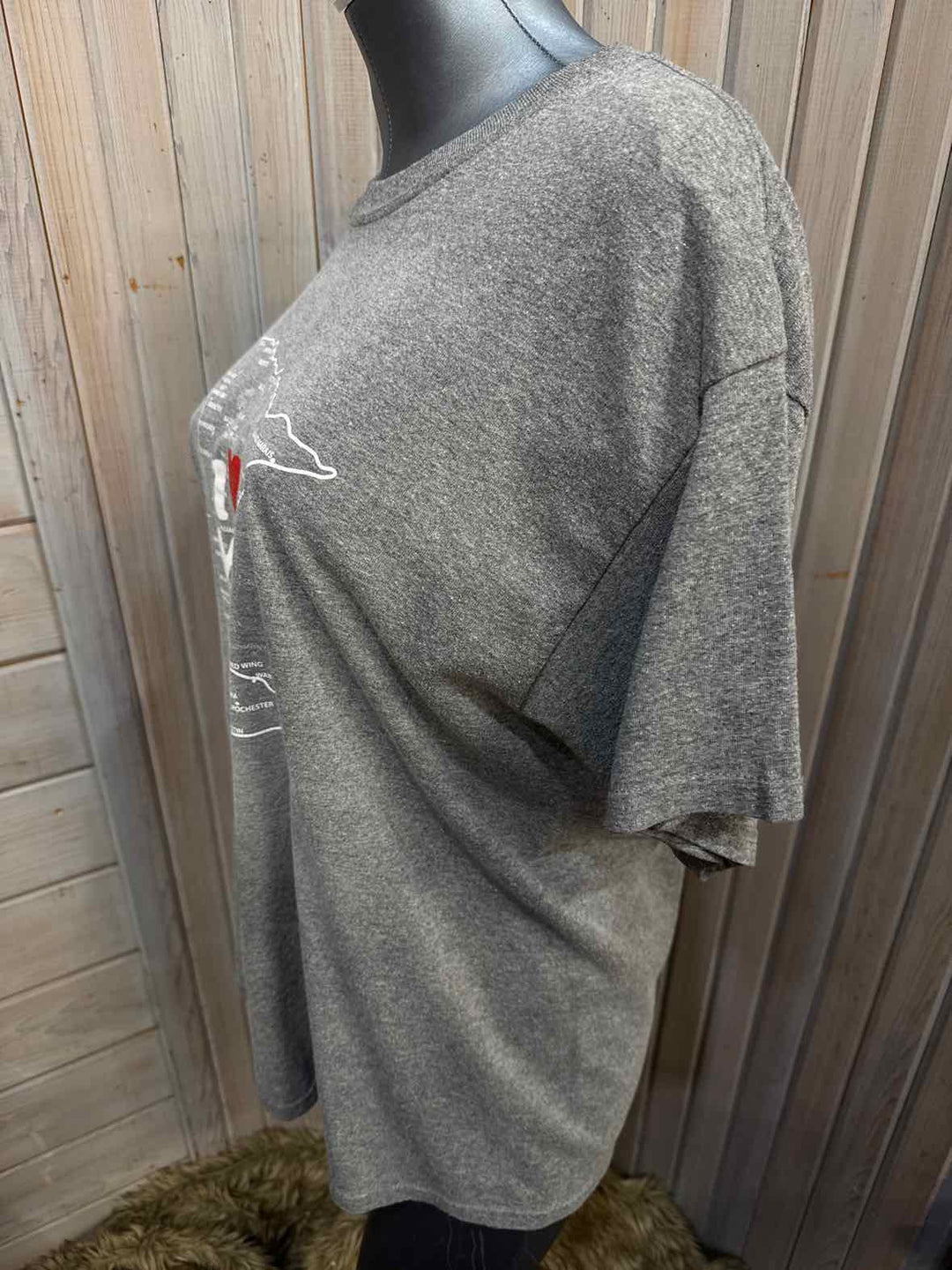 L - Gildan T-Shirt