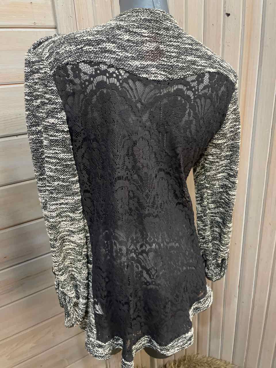 M - Vanity Blazer