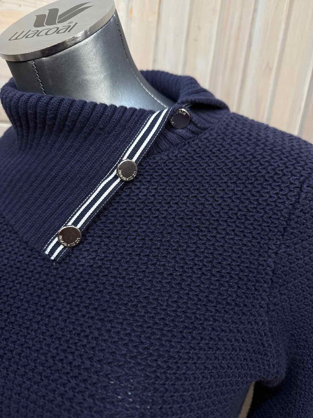 M - Liz Claiborne Sweater