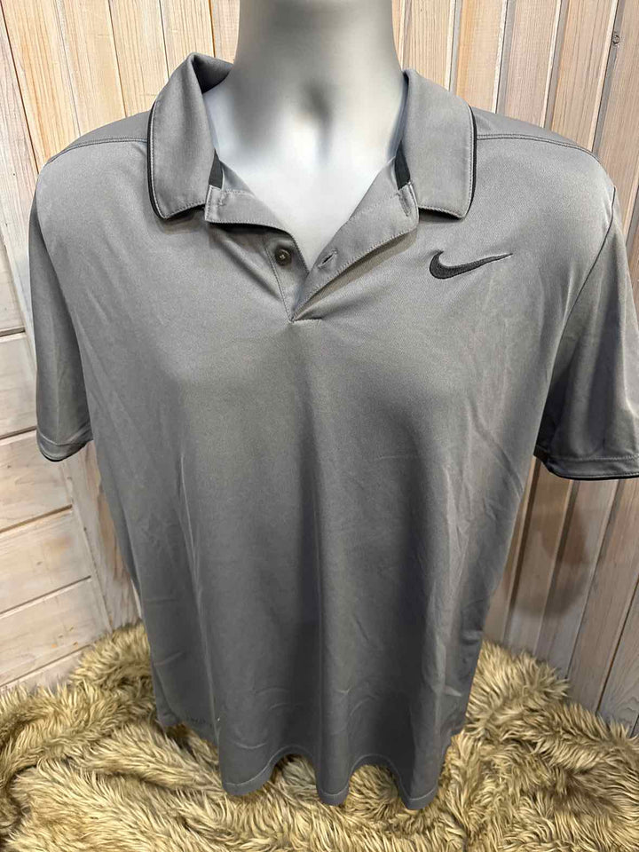 XL - NikeGolf Polo