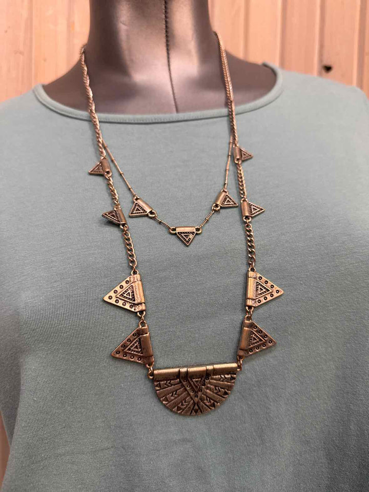 Jewelry - Necklace