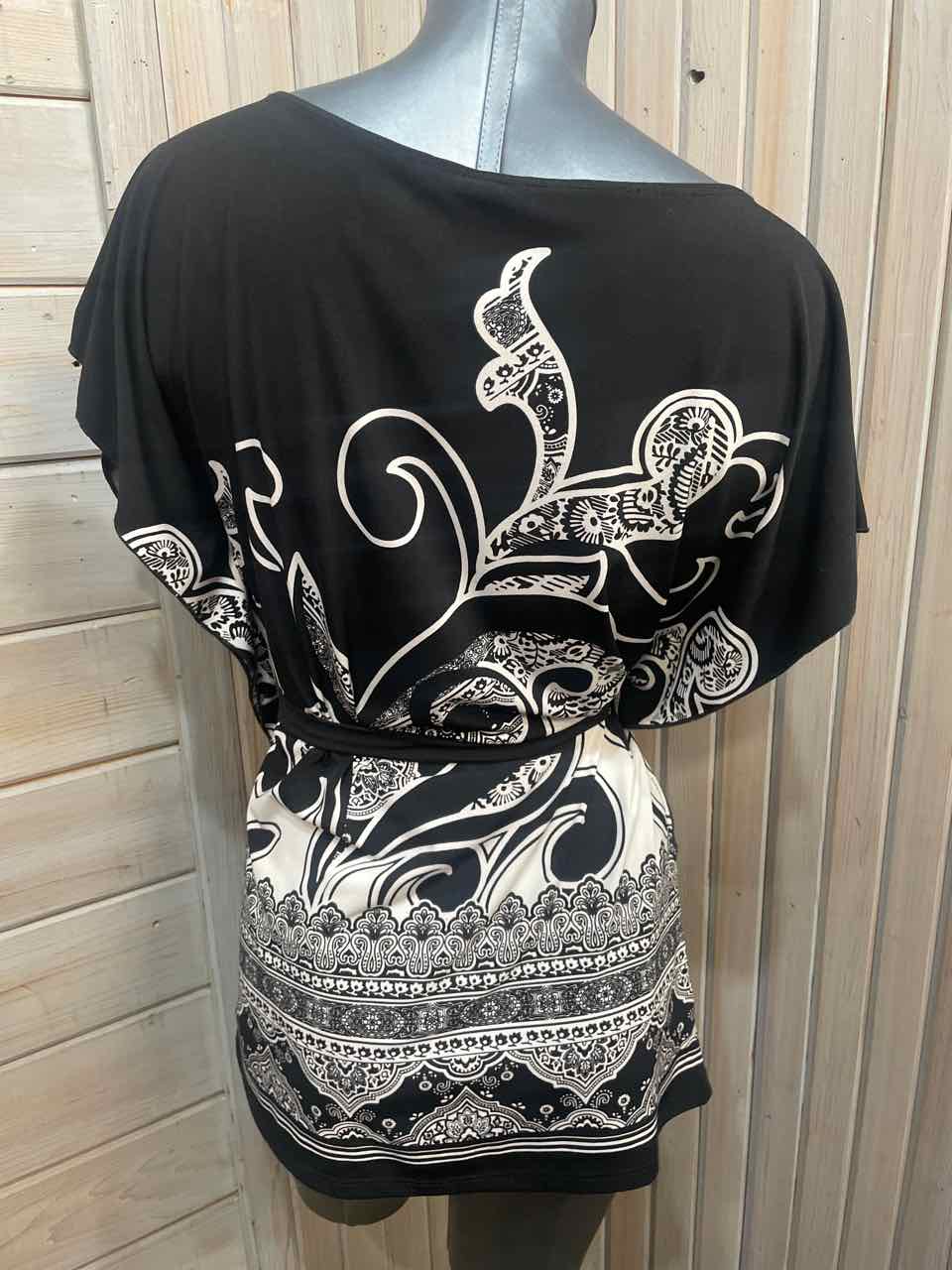 S - Wrapper Sleeveless