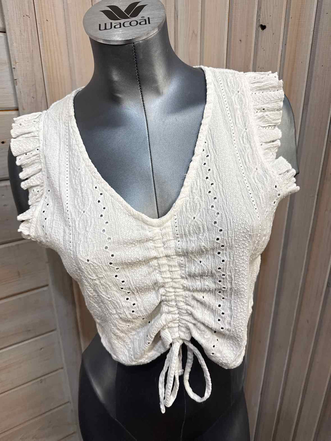 M - BCBG Crop Top
