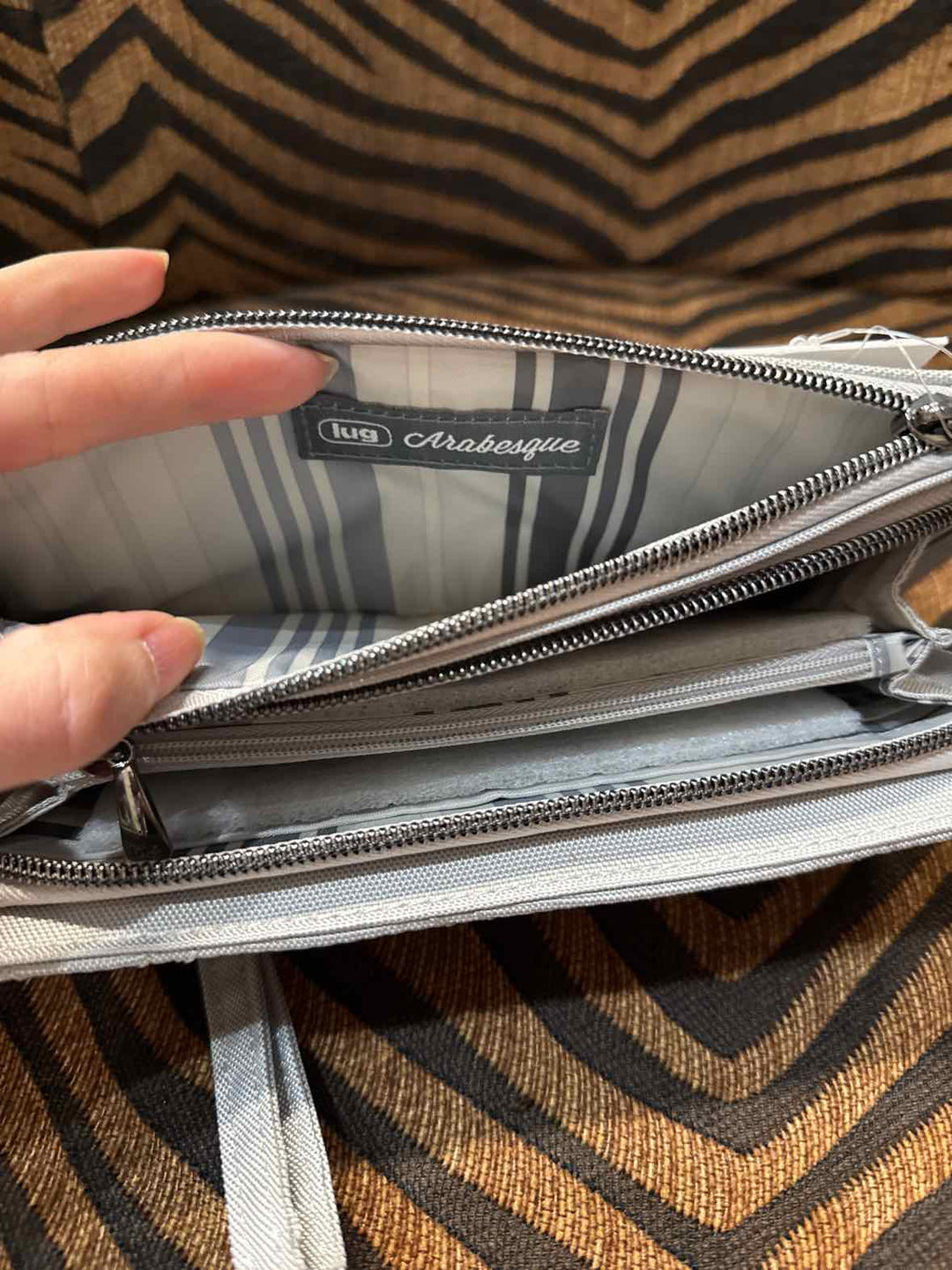 Wallet - lug Clutch