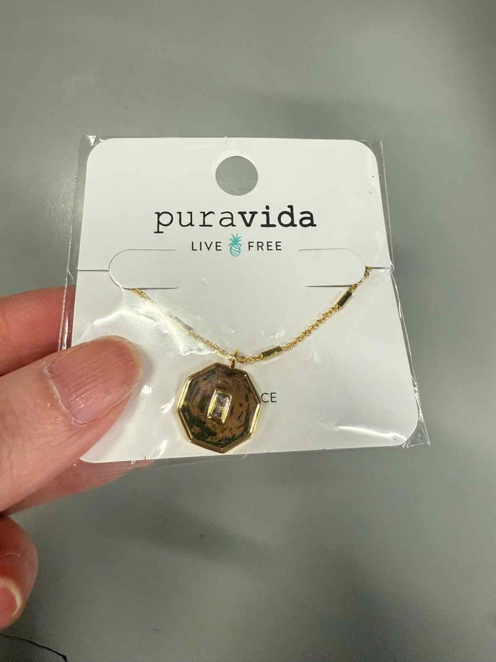 Jewelry - Puravida Necklace