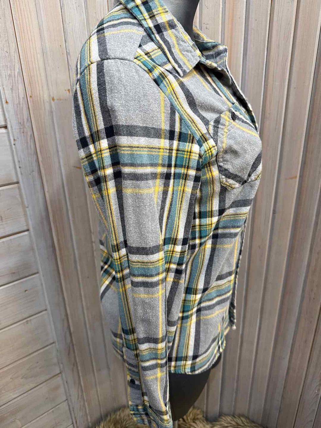 L - Urban Pipeline Shirt