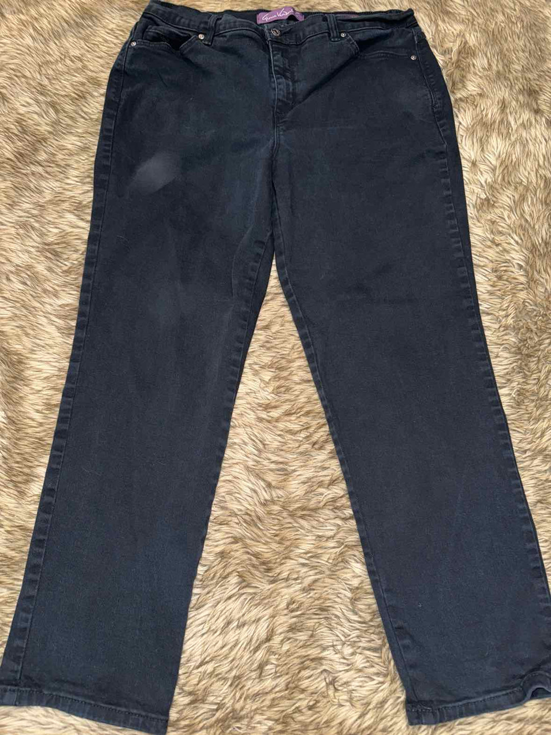 16W - Gloria Vanderbilt Jeans
