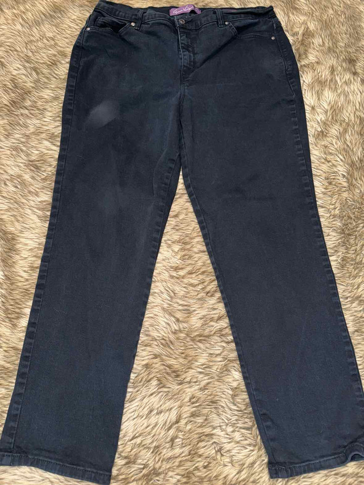 16W - Gloria Vanderbilt Jeans