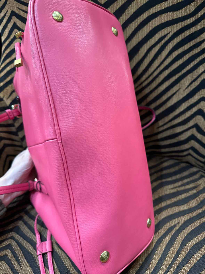 Purse - Coach Shoulder Bag with Coinpurse Clutch