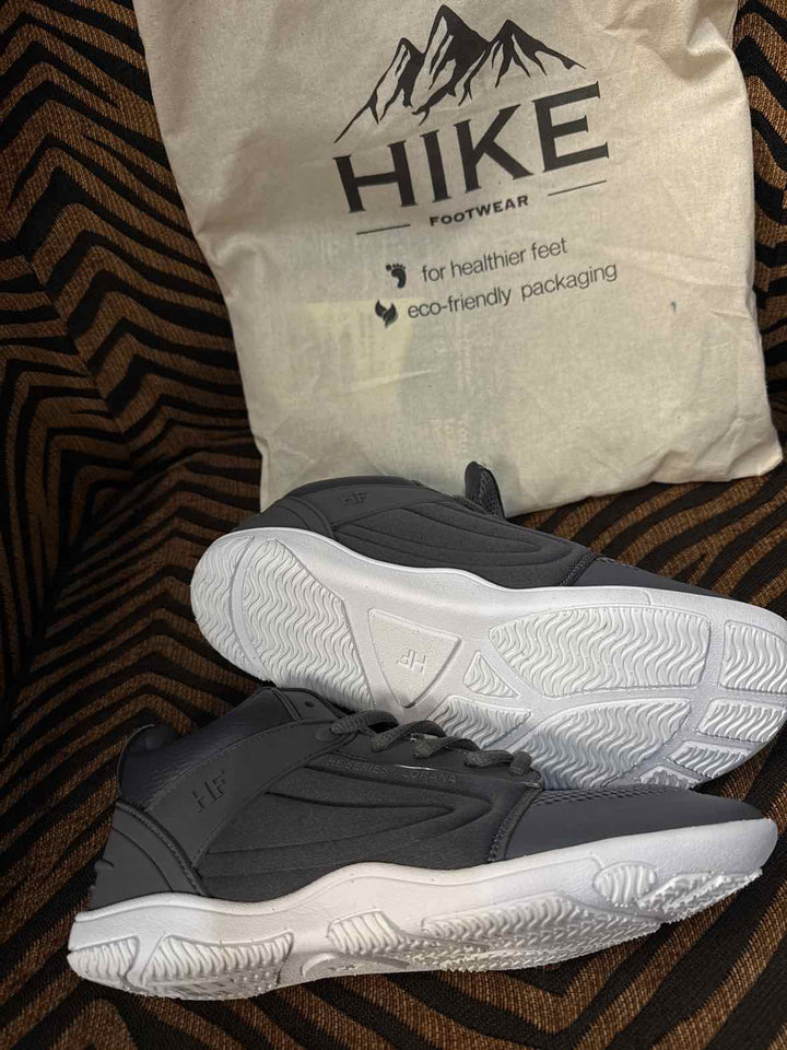 9/9.5 - HIKE Footwear Sneakers