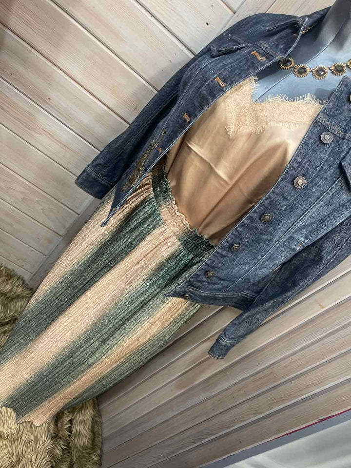 M - GeeGee Skirt