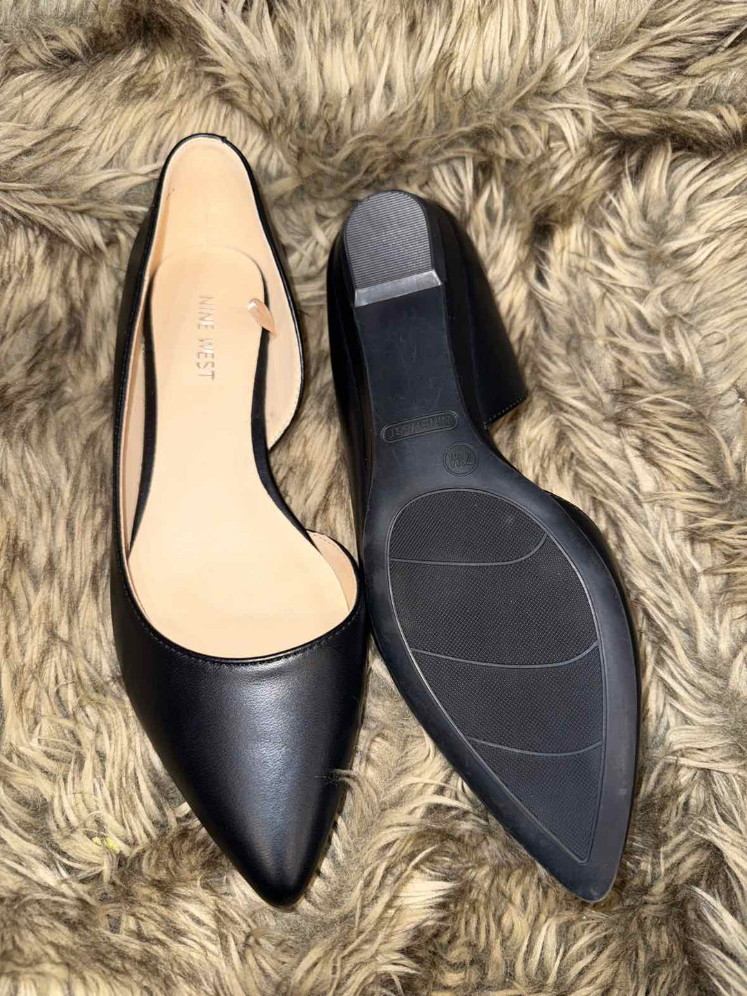 7.5M - Nine West Flats