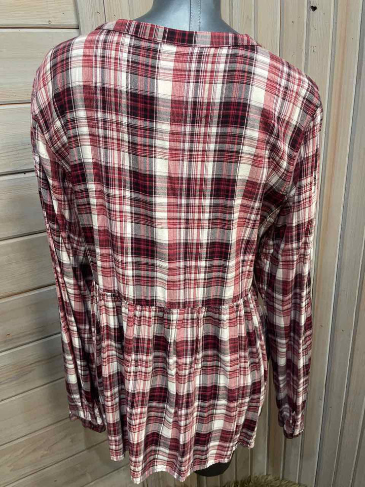 XL - Maurices Long Sleeve Button Down