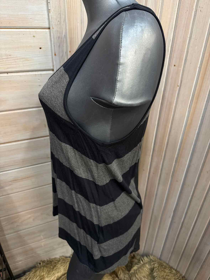S - Banana Republic Tank