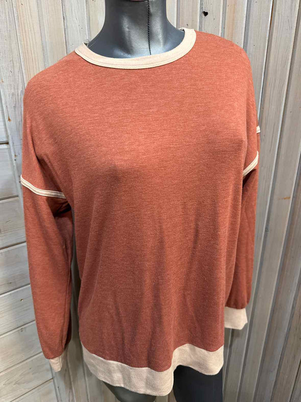 L - Staccato Long Sleeve