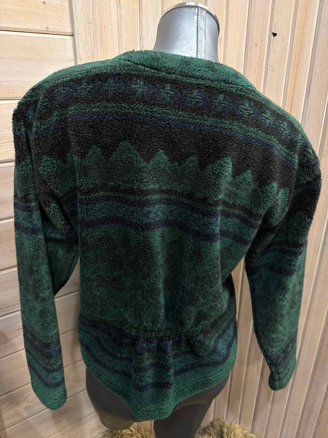M - Hidden Bay Clothing Jacket