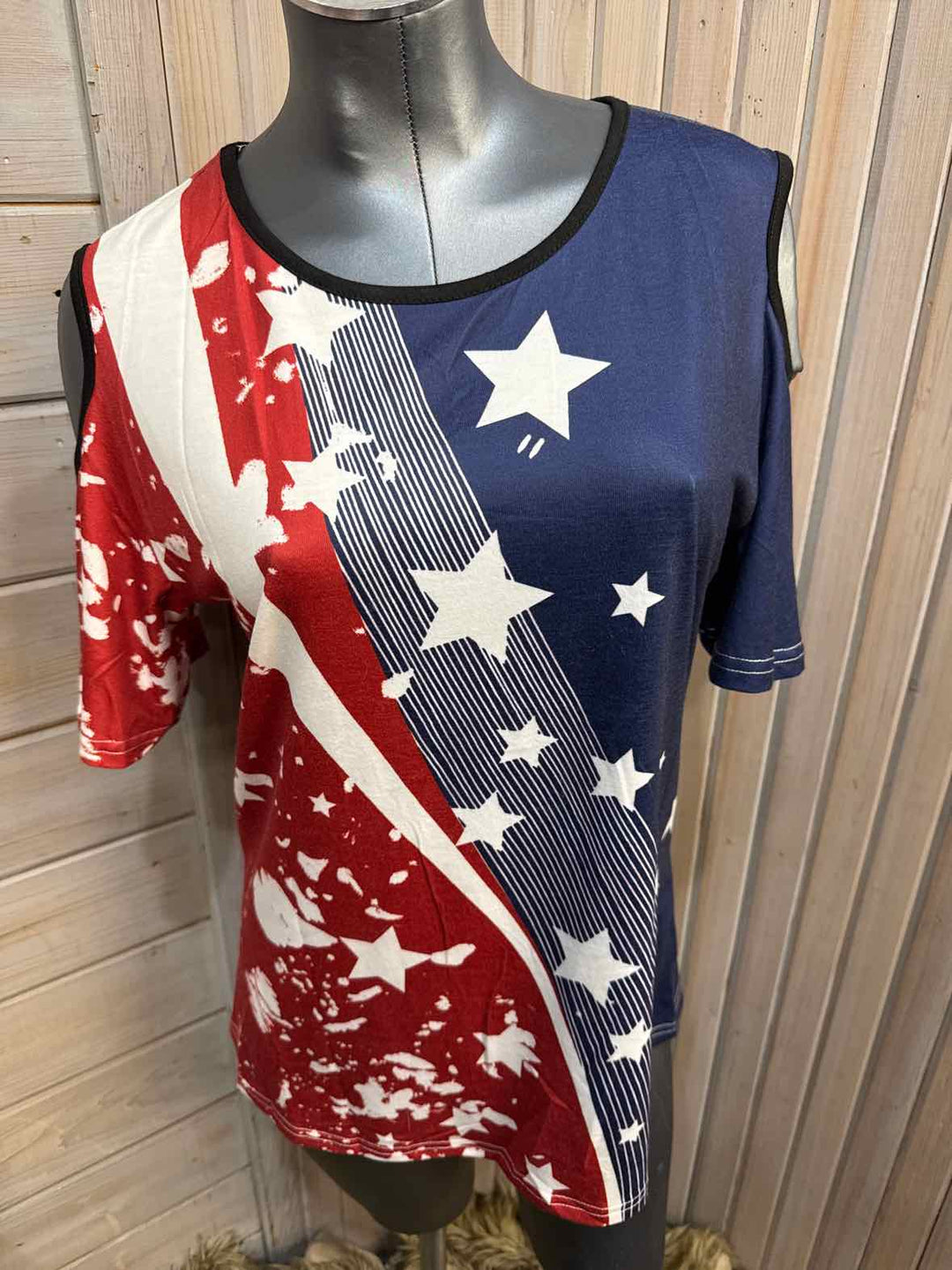M - Unbranded Cold Shoulder