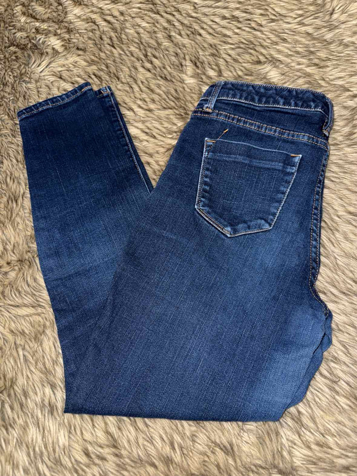 6 - Mossimo Pants