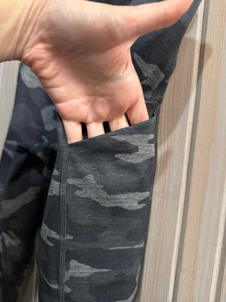 S - Athleta Leggings