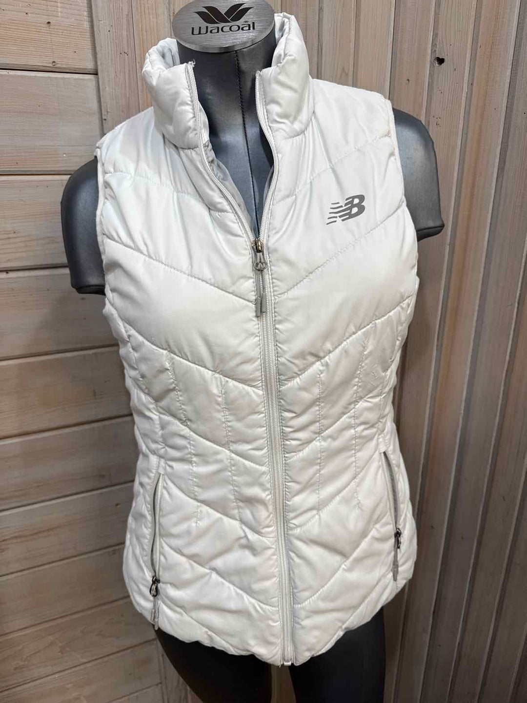M - New Balance Vest
