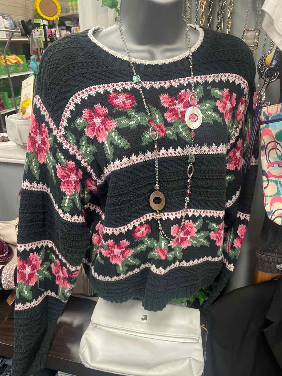 S - Lizwear Sweater