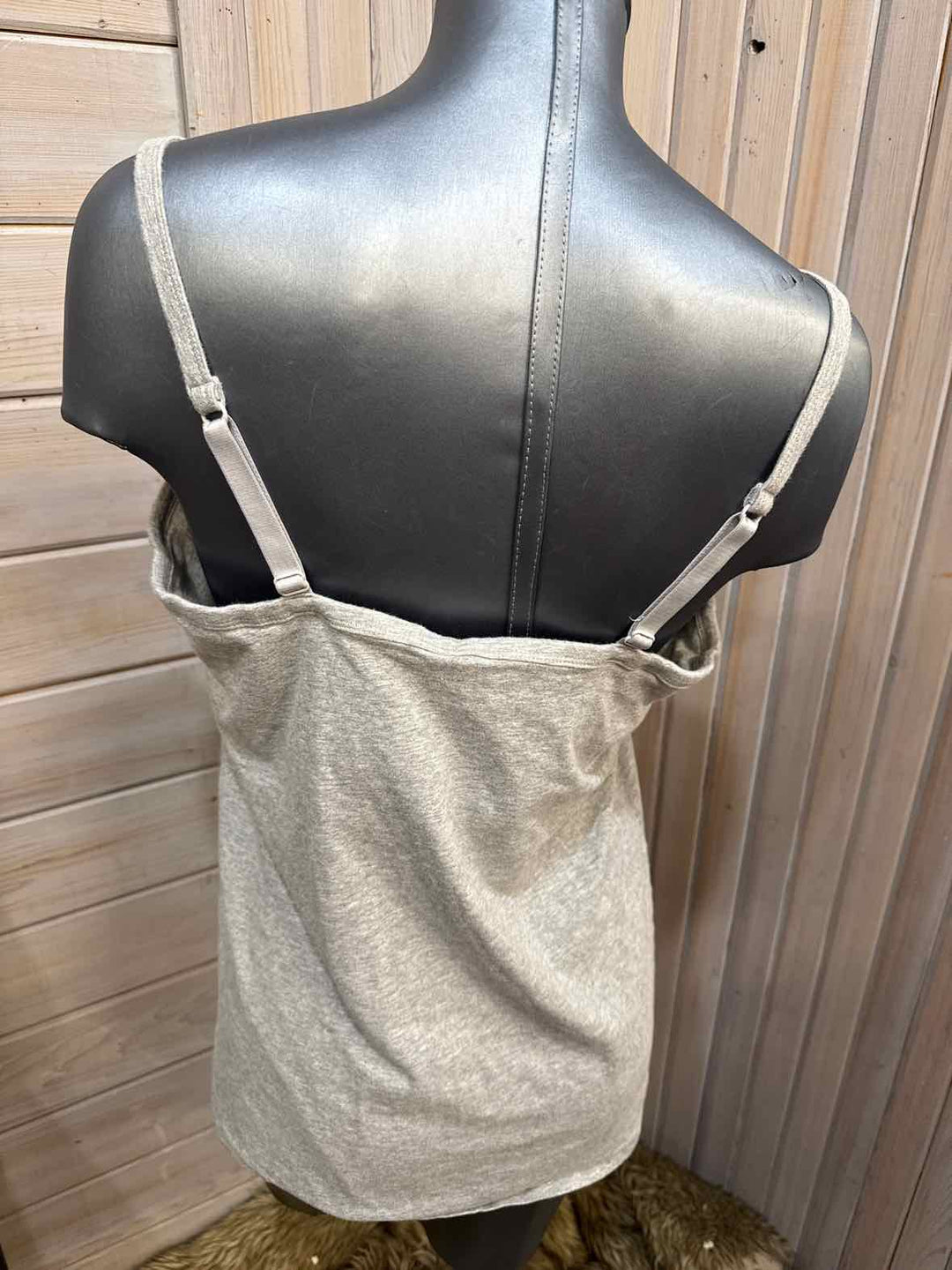 XL - Duluth Trading Co. Tank