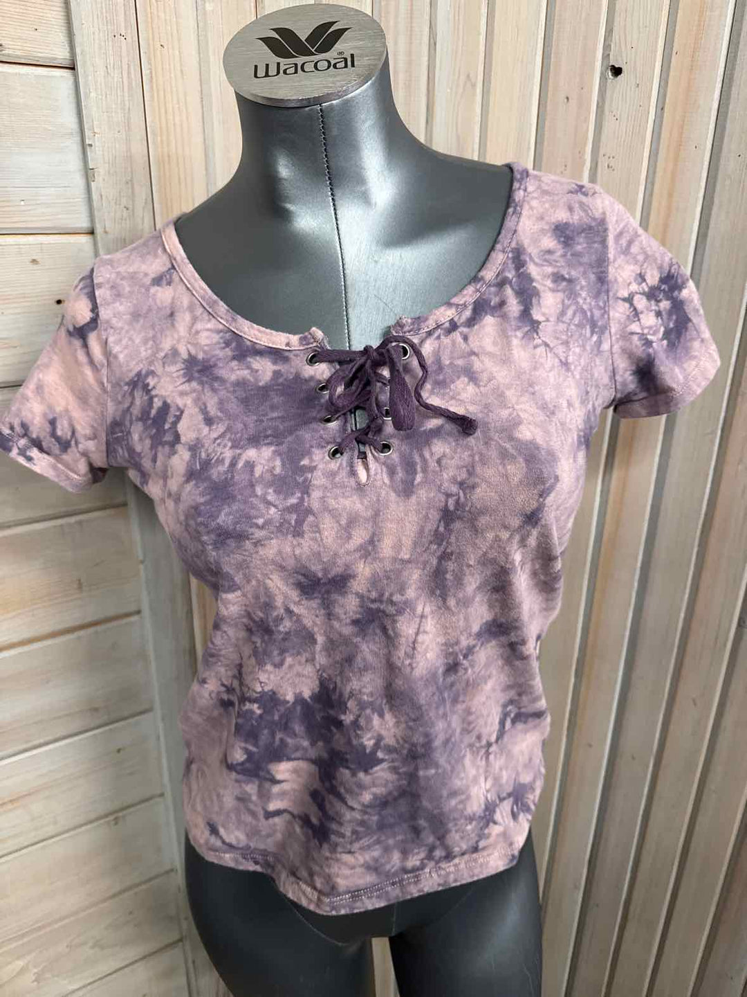 M - Empyre T-Shirt