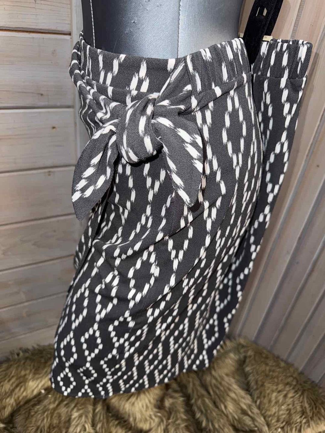 M - Banana Republic Skirt