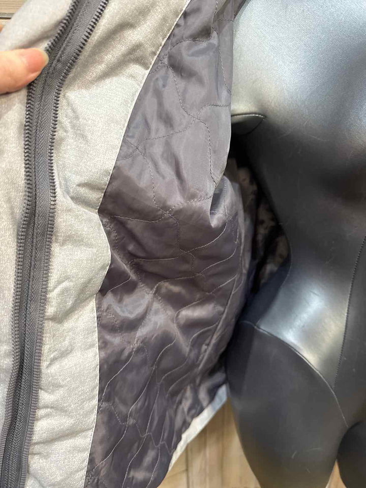 M - Free Country Jacket