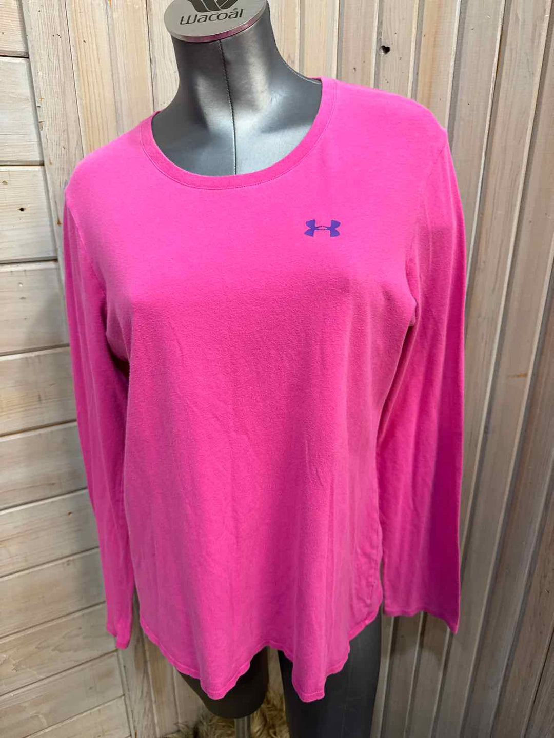 XL - Under Armour Long Sleeve
