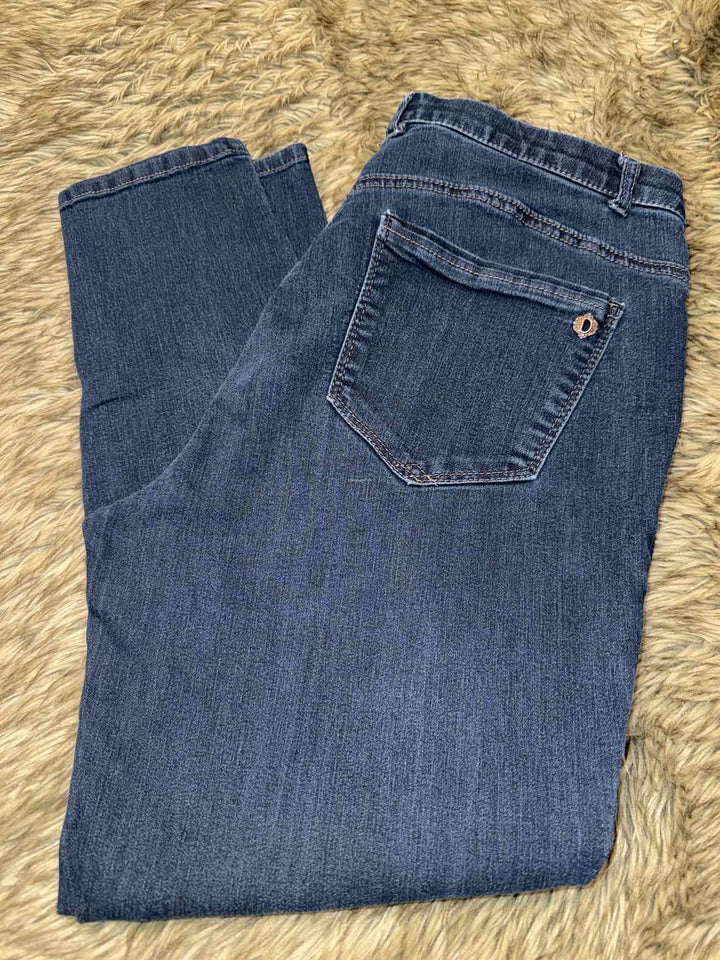 12 - Democracy Jeans
