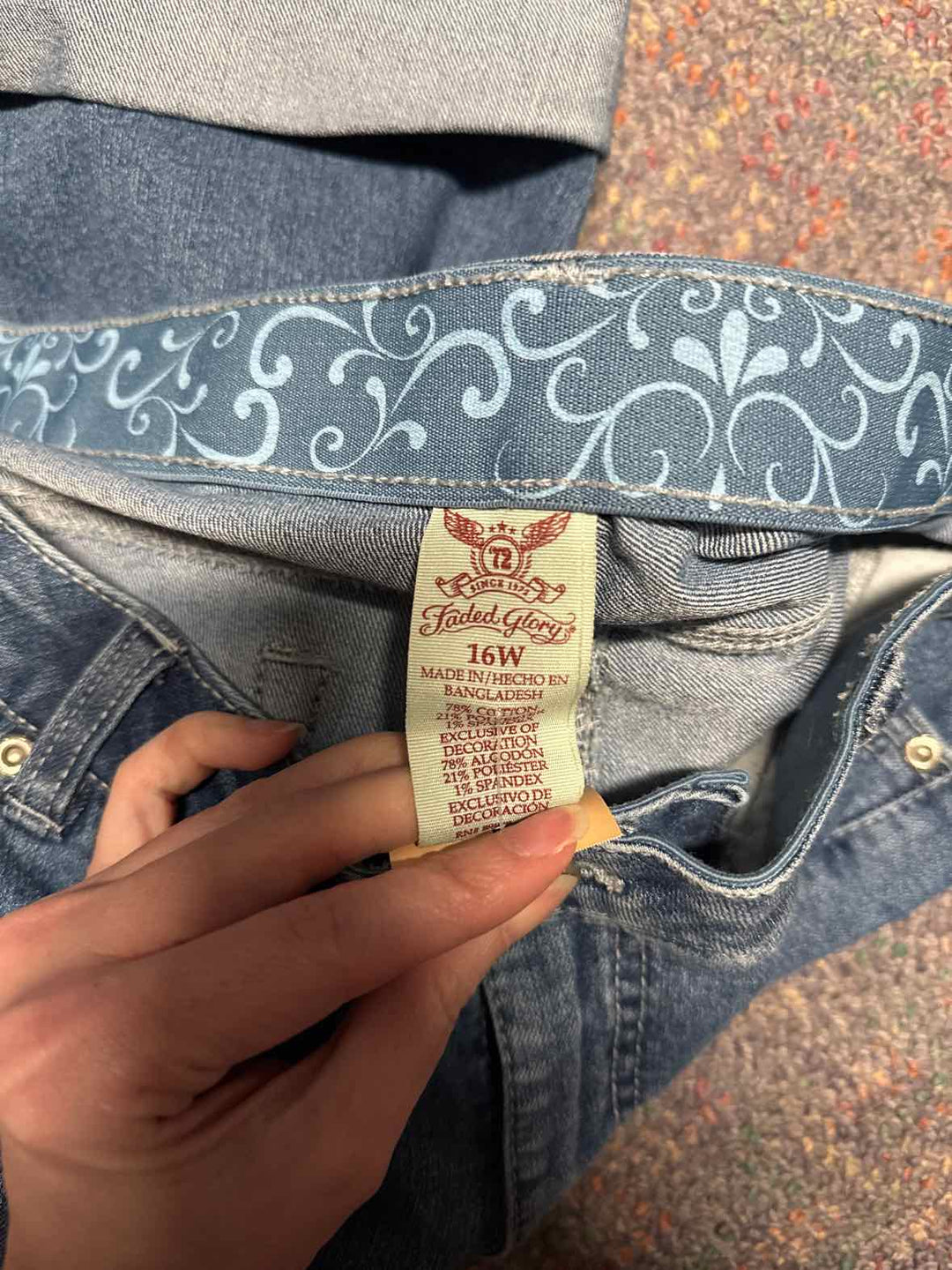16W - Faded Glory Shorts