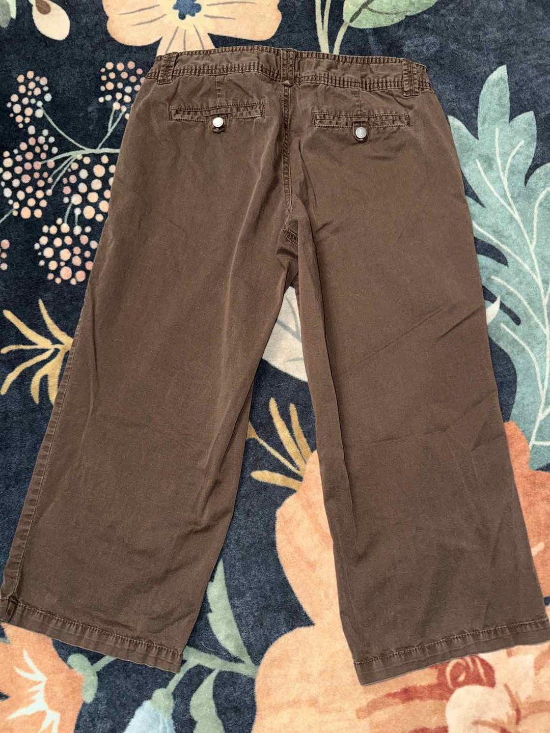 8 - Calvin Klein Capri