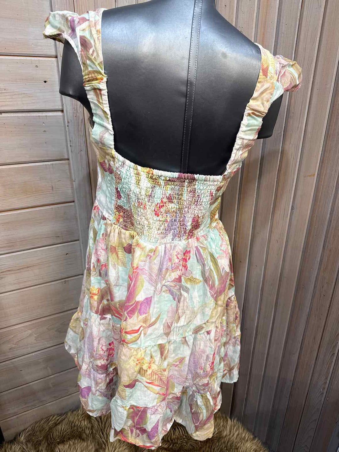 L - Guess Dress