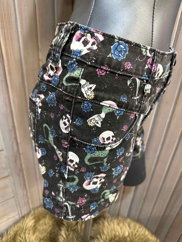 5 - Lovesick Shorts