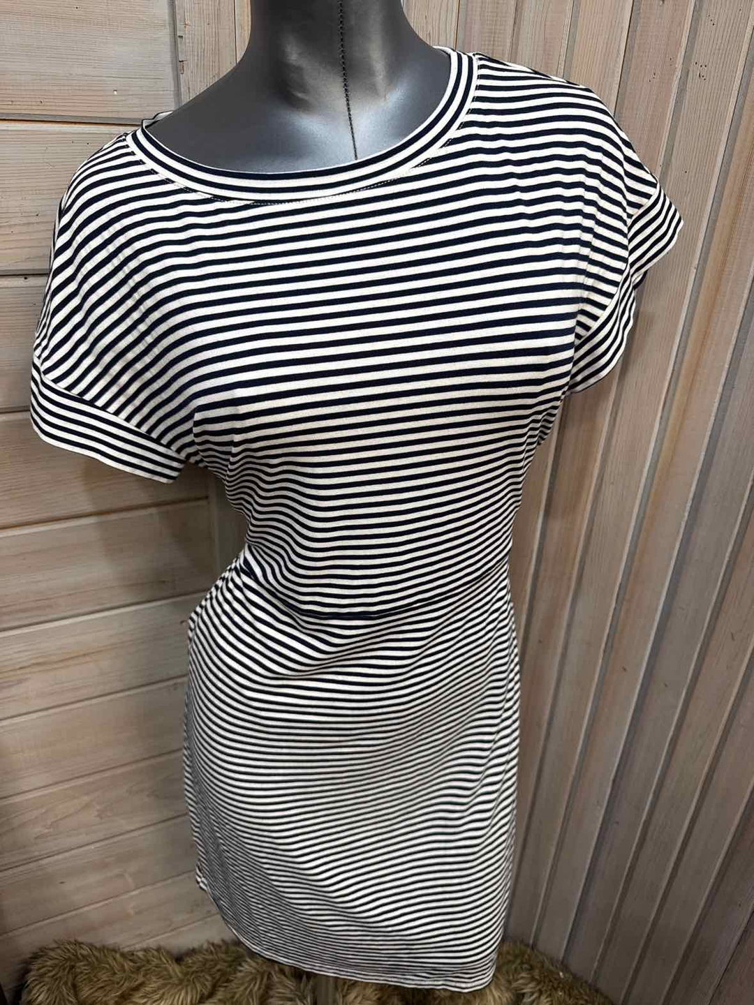 L - Merokeety Dress