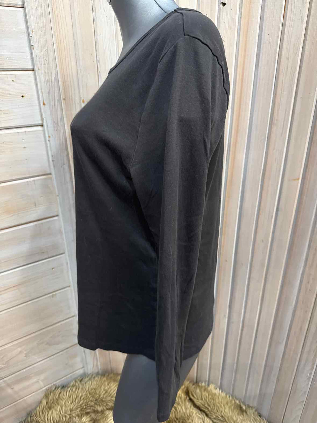 XL - Time and Tru Long Sleeve