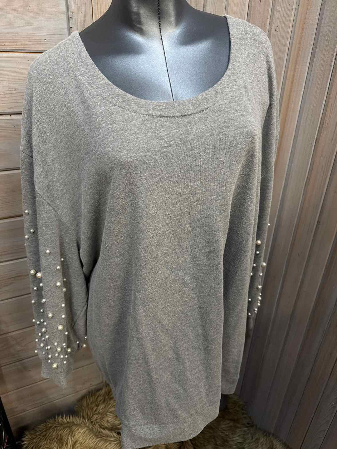 1X - Roaman's Sweatshirt