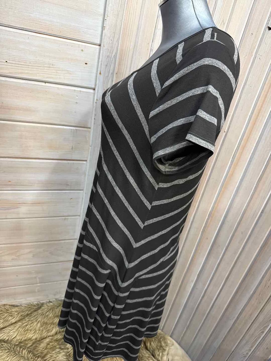 L - AB Studio Dress