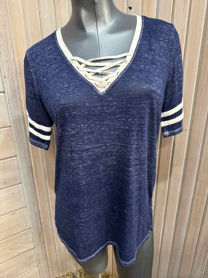 M - So T-Shirt
