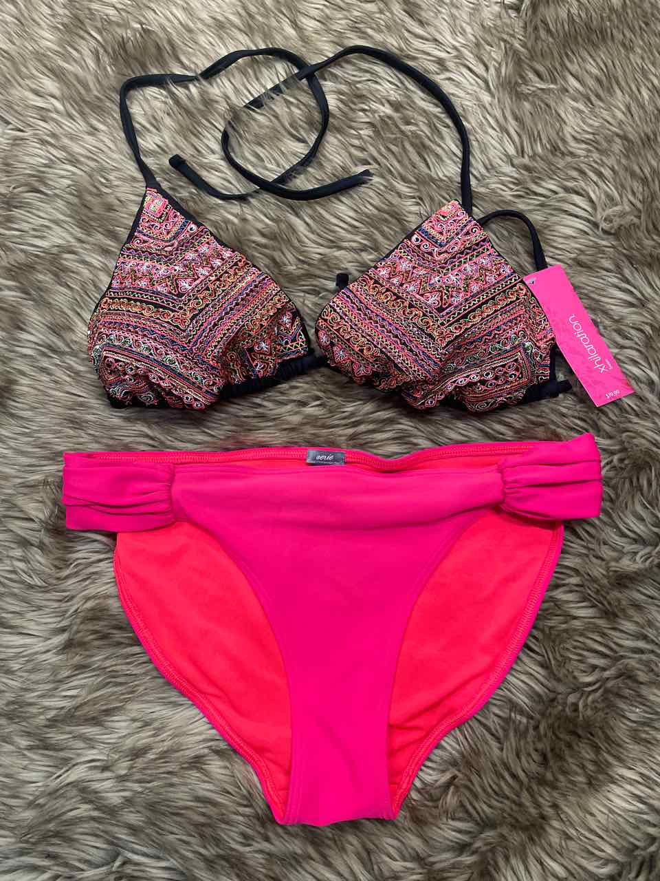 M - Xhiliration Bikini Top with Aerie Bottom