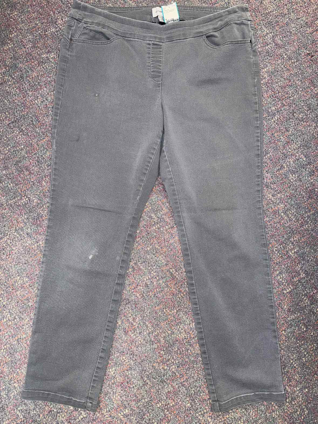 16 - Liz Claiborne Jeans