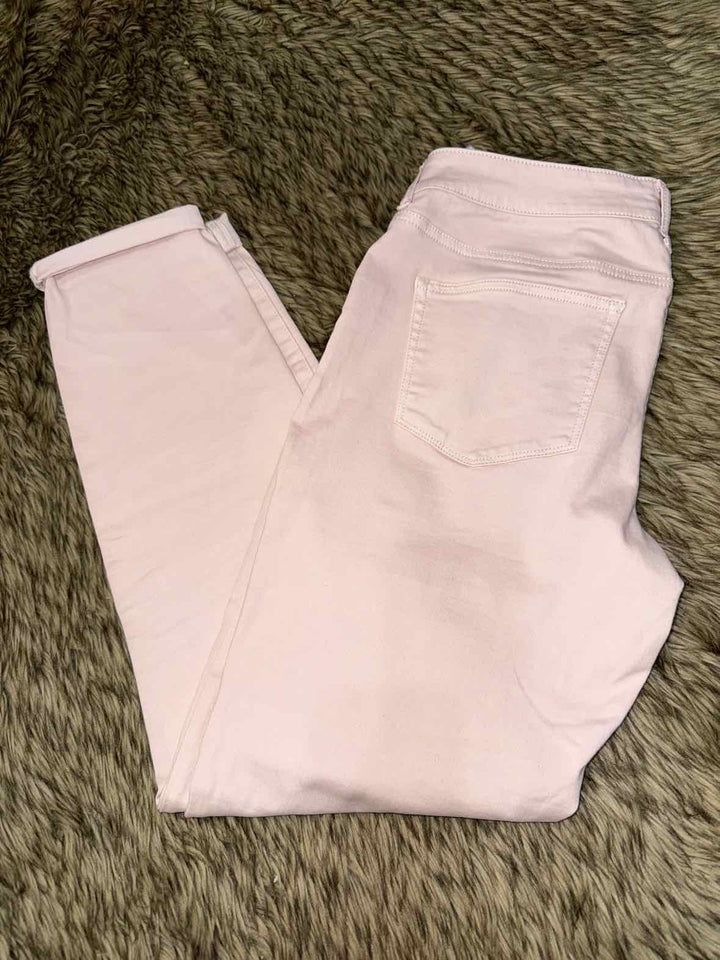M - Maurices Jeans
