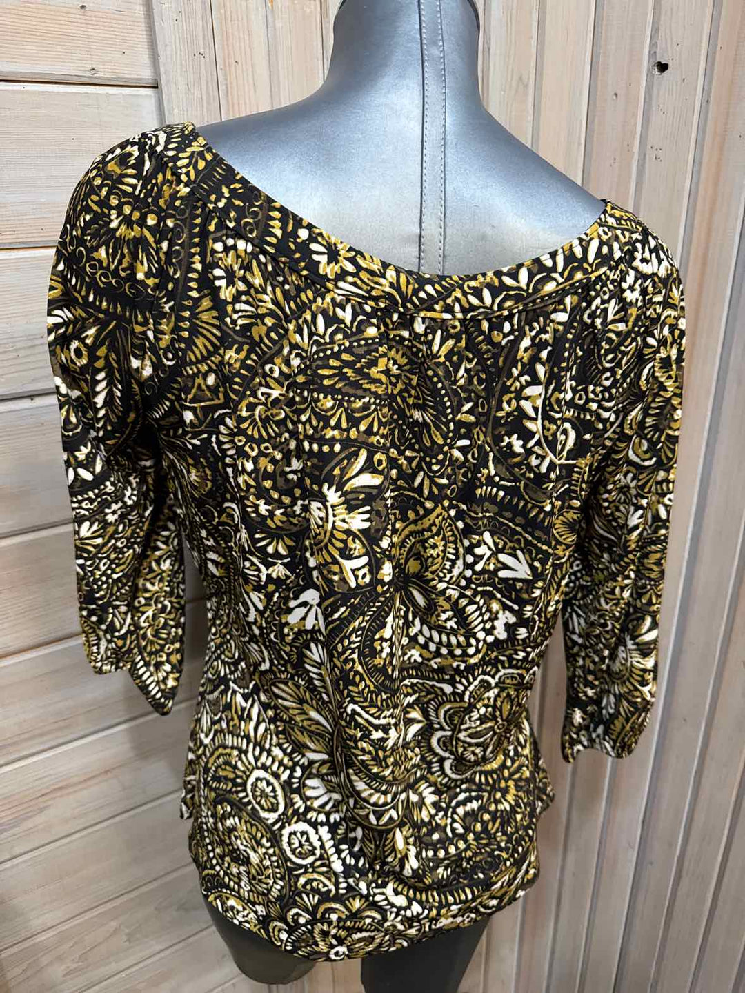 L - Liz & Co. 3/4 Sleeve