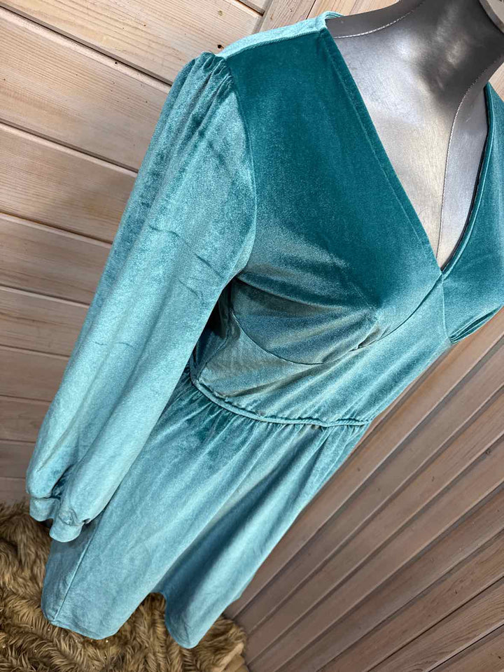 S - Candace Cameron Dress