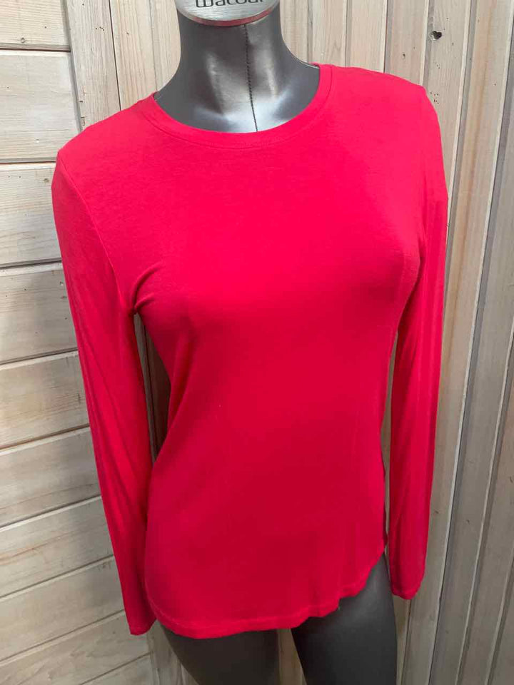 M - Cuddl Duds Long Sleeve