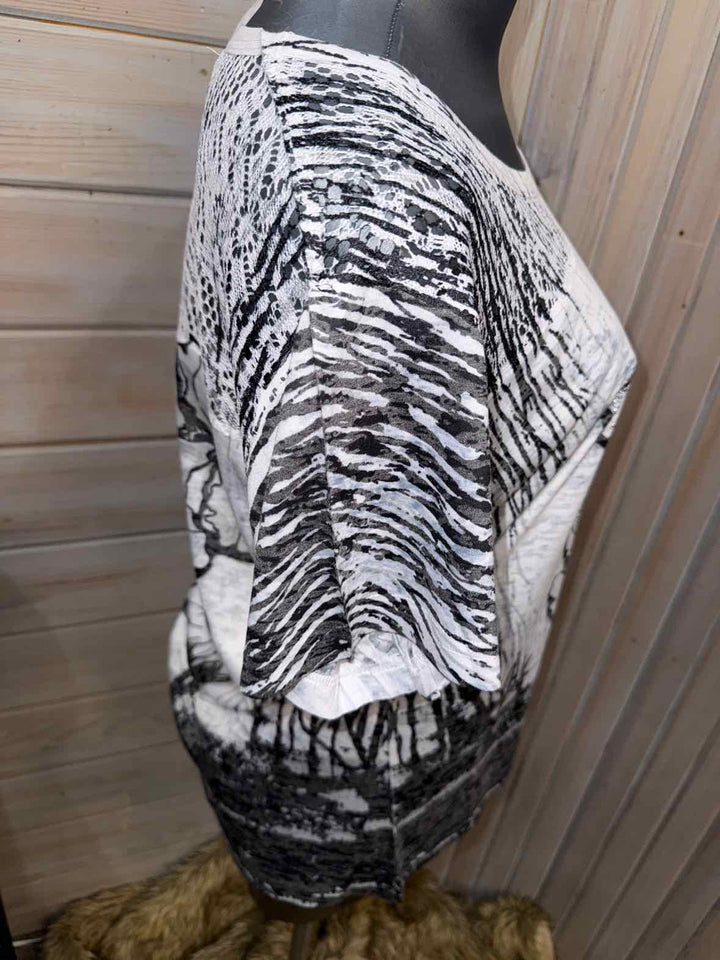 XL - Vex Collection T-Shirt