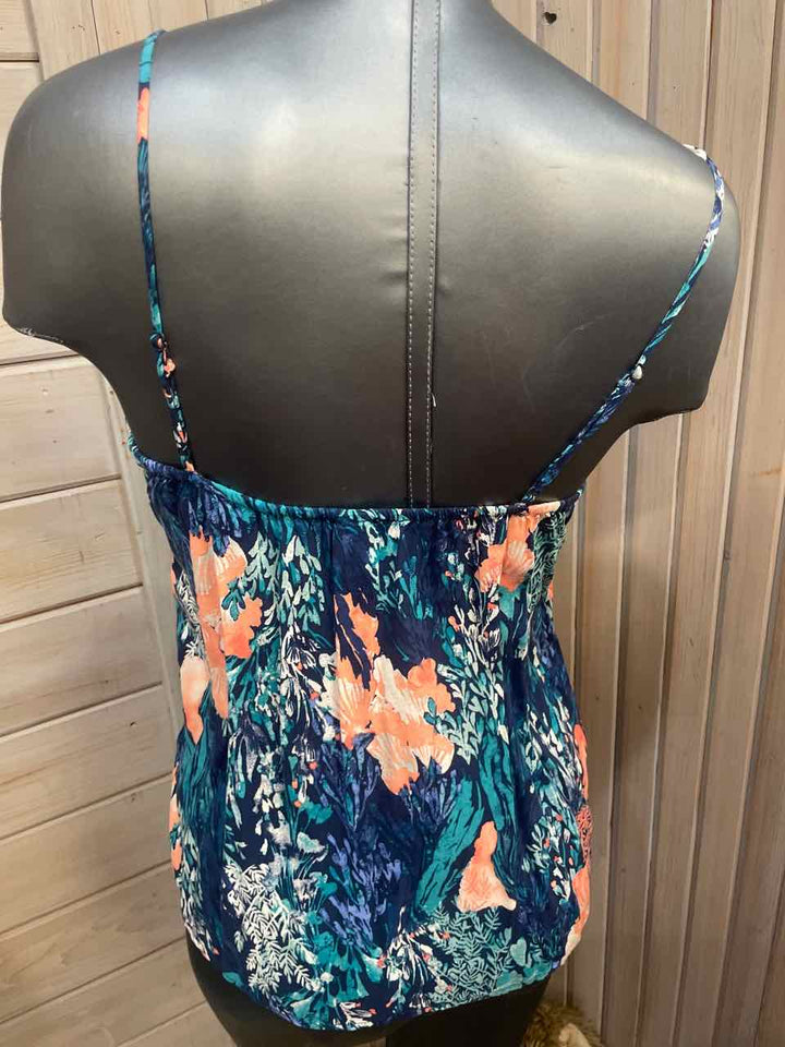 M - Old Navy Tank